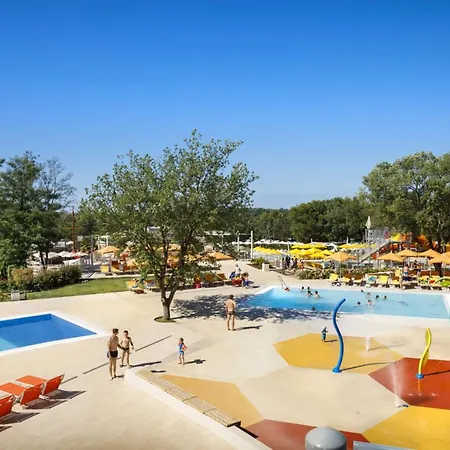 Punto Blu Valamar Village * Tar-Vabriga