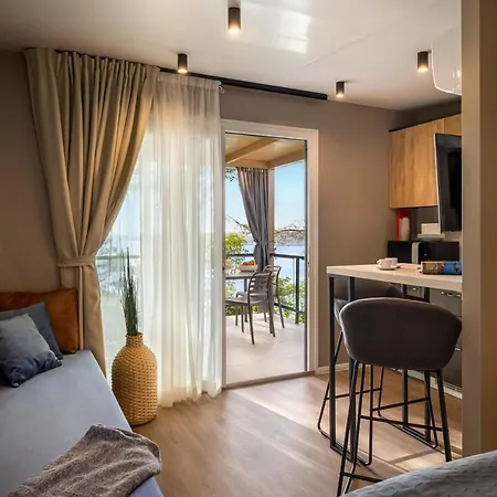 Punto Blu Valamar Village * Tar-Vabriga