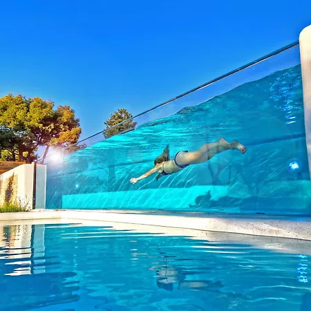 منتزه العطل Punto Blu Valamar Village Tar-Vabriga