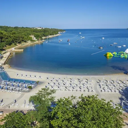Prázdninový areál Punto Blu Valamar Village