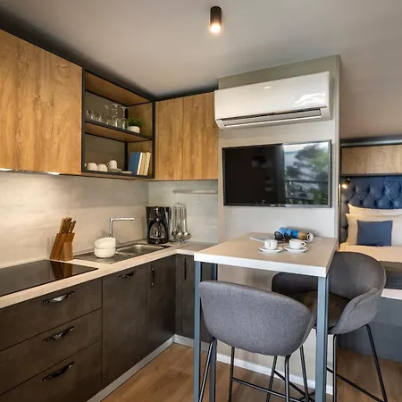 Punto Blu Valamar Village 4*