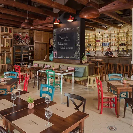 Prázdninový areál Punto Blu Valamar Village 4*