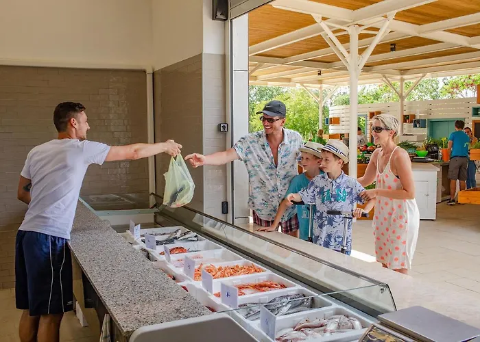 Prázdninový areál Punto Blu Valamar Village Tar-Vabriga